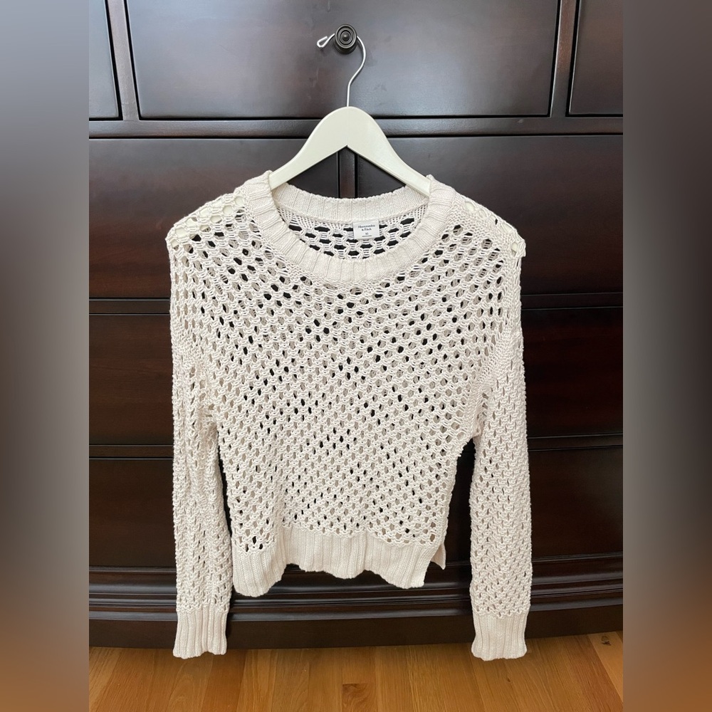 NWOT Abercrombie & Fitch Cream Open-Knit Sweater